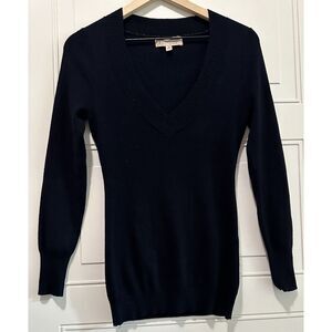Philosophy Republic Navy Rayon Nylon V-Neck Sweater Sized Medium Cuffed‎ Sleeve